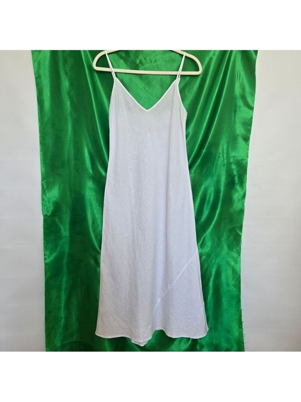 WILFRED ARITZIA SLIP DRESS WHITE 100% LINEN WOMEN SPAGHETTI STRAP SZ MEDIUM